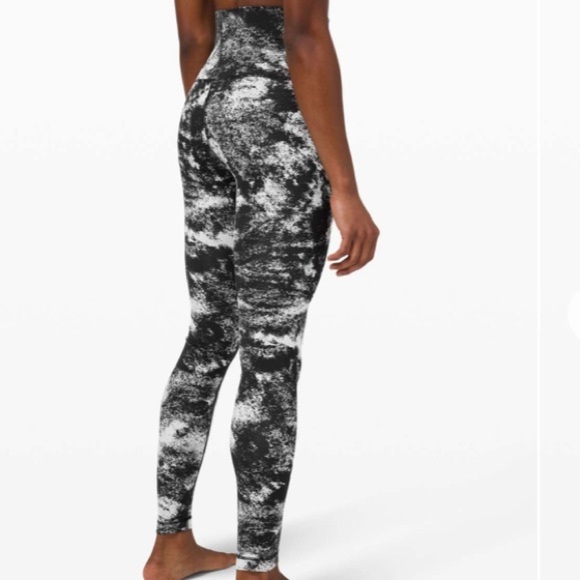 Lululemon Wunder Under Full-On Luxtreme
Aerify Jacquard Black Alpine White 2​​ - Picture 3 of 15